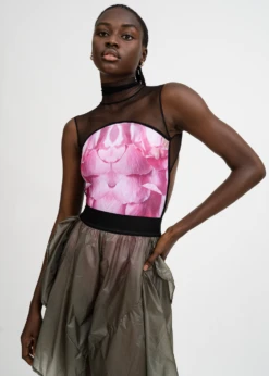 GERTRUDE JEKYLL - HIGH NECK Cut Hand Made In Italy- New Arrival- Going Very Fast- While You Think This Is Going -Fashion Clothing Store Roses HN 8.1 01 Kopie