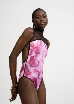 GERTRUDE JEKYLL - HIGH NECK Cut Hand Made In Italy- New Arrival- Going Very Fast- While You Think This Is Going -Fashion Clothing Store Roses HN 8.1 05 Kopie