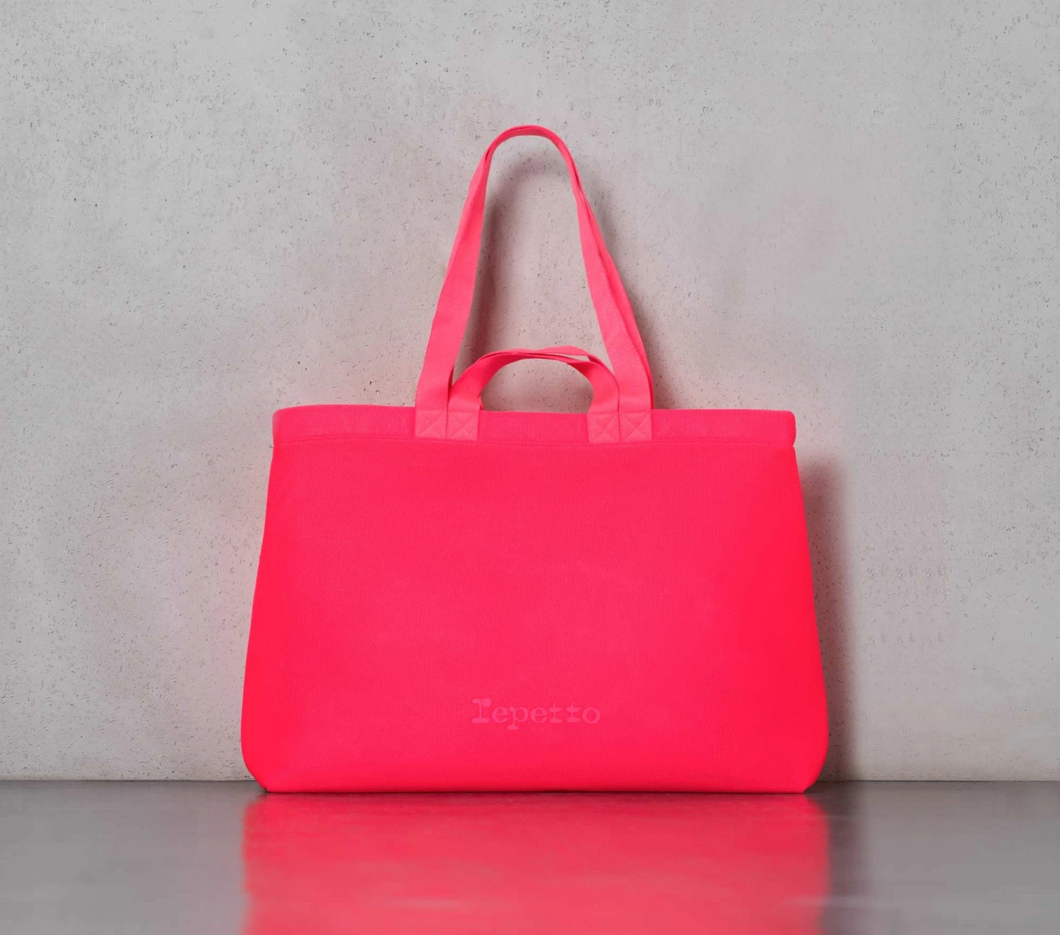 Repetto Large Breathe Tote 4 Repetto Large Breathe Tote - Image 2